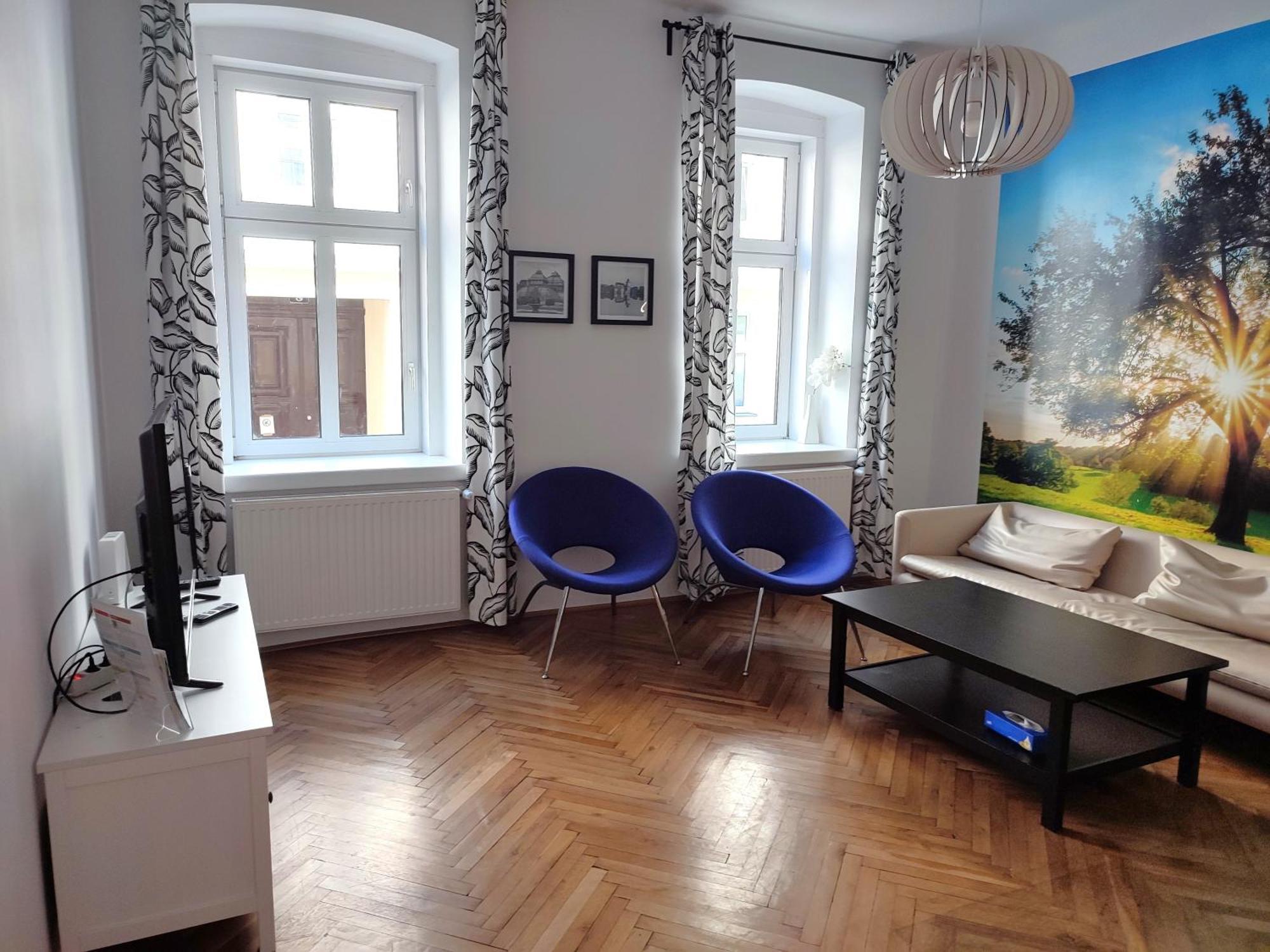 Apartments Near Schoenbrunn Вена Экстерьер фото
